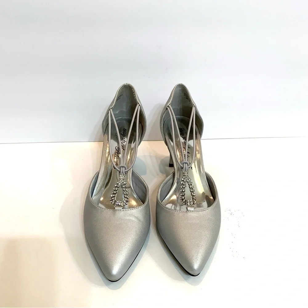 Easy Street Narrow Width Moonlight Pumps Women's 7N Silver Jeweled Strap Slip on